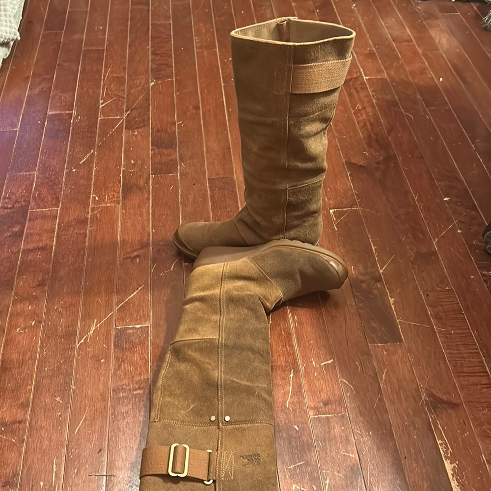 Sorel Suede Boots
